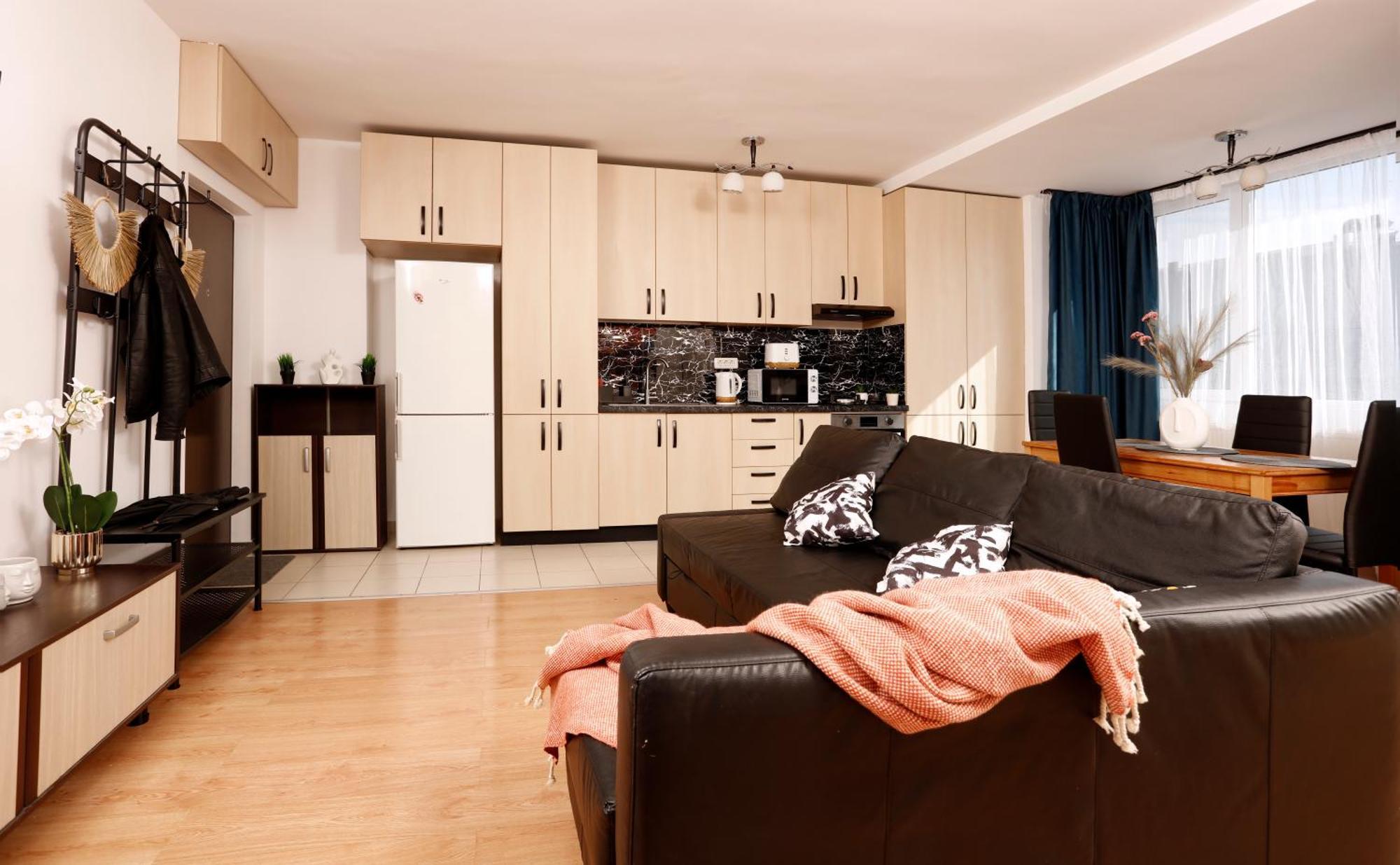 Enchanting Retreat - Historic Old Town - Pet-Friendly Haven - Steps From Unirii Bucareste Exterior foto
